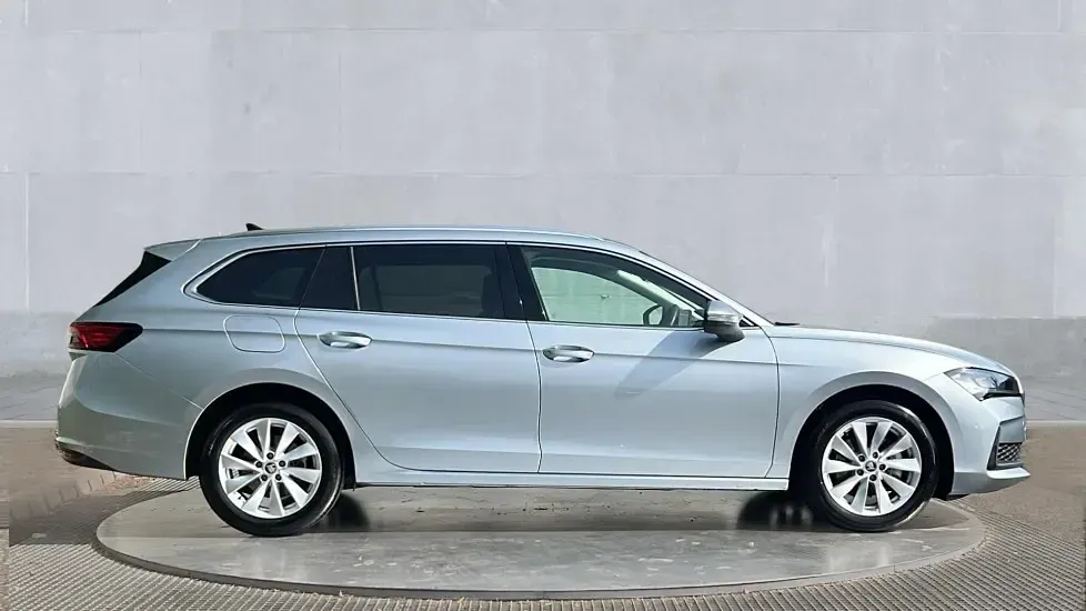 Used Skoda Superb SE Technology 150 HP (110 kW) 2026 Silver