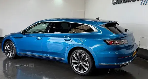 Used VW Arteon Elegance 2021 Blue Estate