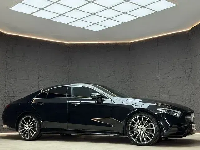 Used Mercedes CLS400 AMG Line Premium Plus 2018 Black Coupe