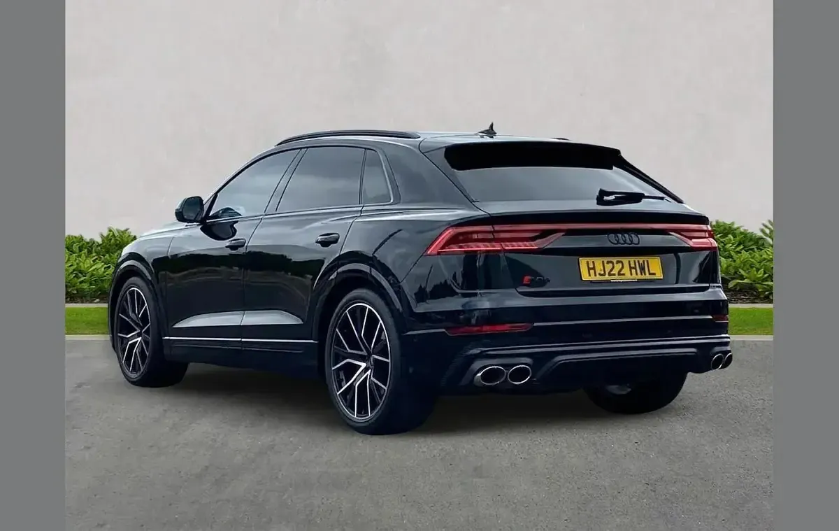 Used Audi SQ8 Comfort 507 HP (372 kW) 2022 Black SUV