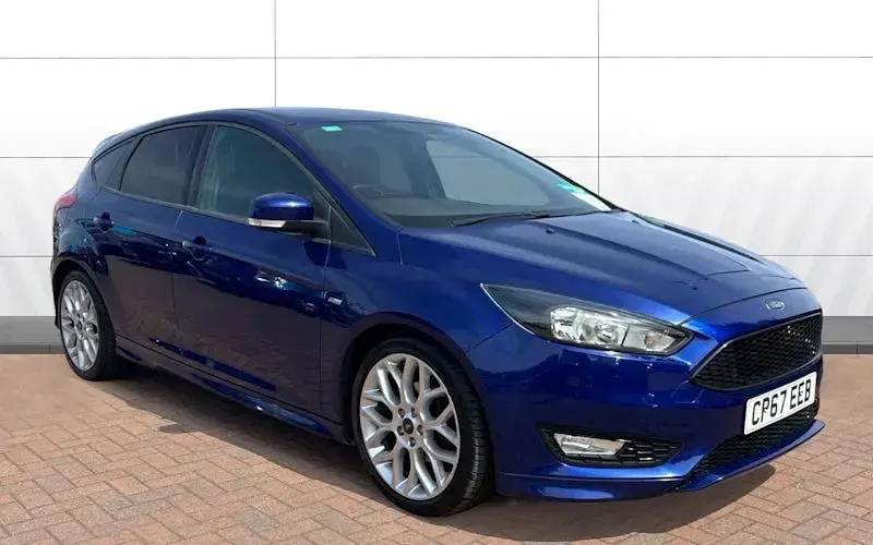 Used Ford Focus ST-Line 125 HP (91 kW) 2016 Hatchback