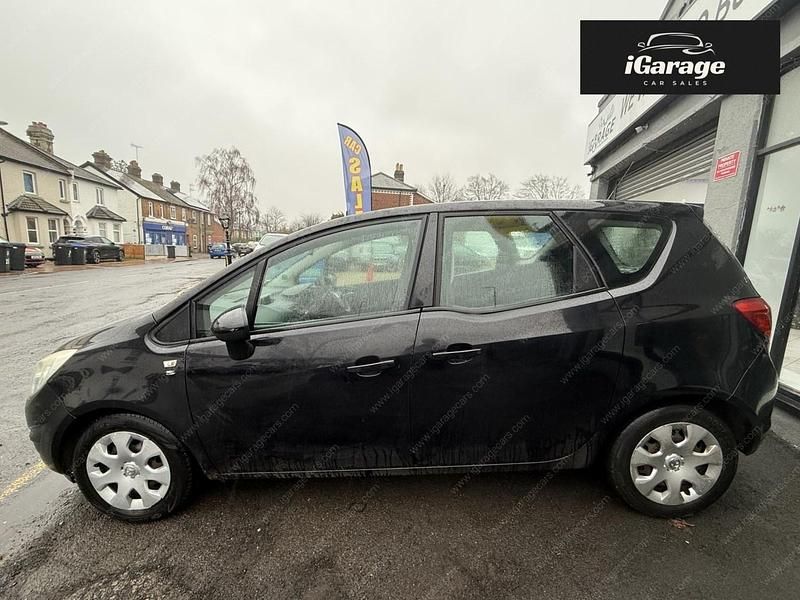 Used Vauxhall Meriva S 120 HP (88 kW) 2010 Black MPV