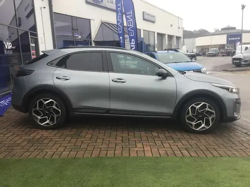 Used Kia XCeed GT-Line S 2024 Piston grey SUV