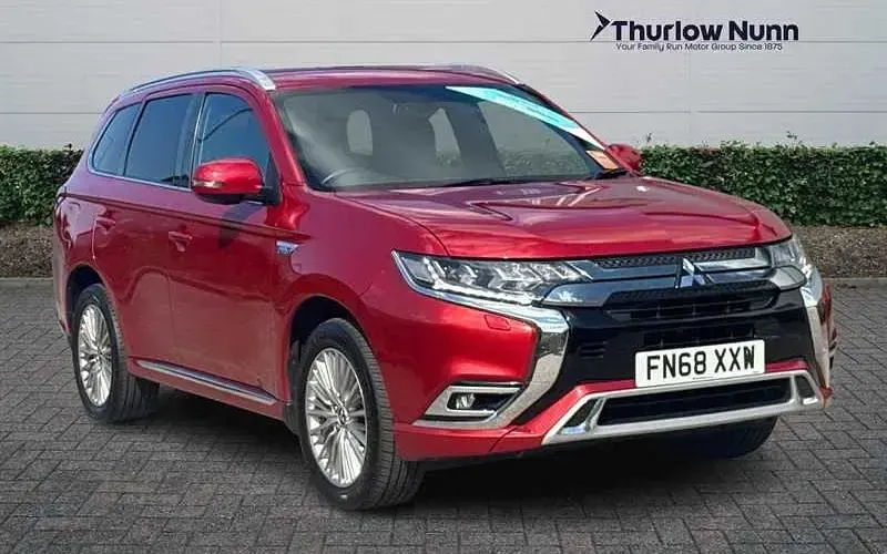 Used Mitsubishi Outlander P-HEV 177 HP (130 kW) 2018 SUV