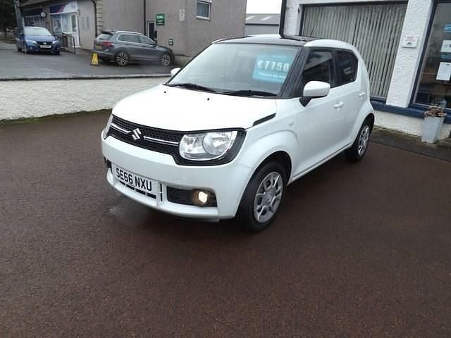 Used Suzuki Ignis SZ3 90 HP (66 kW) 2017 White SUV