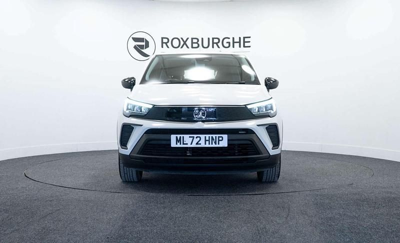 Used Vauxhall Crossland Design Edition 83 HP (61 kW) 2022 White SUV