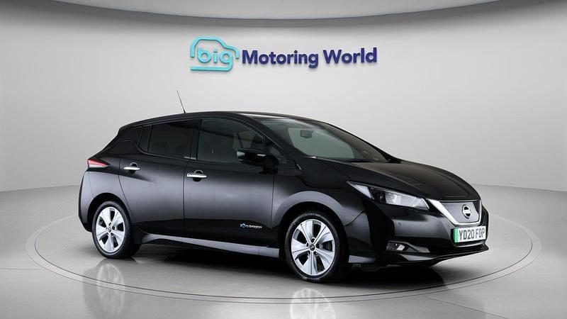 Used 2020 Nissan Leaf N-Connecta Hatchback | £8,200 (Fair price) - Image 1/4