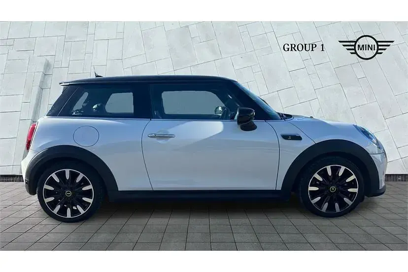 Gebraucht Mini Cooper S Level 3 135 kW (184 PS) 2023 Weiß Kleinwagen