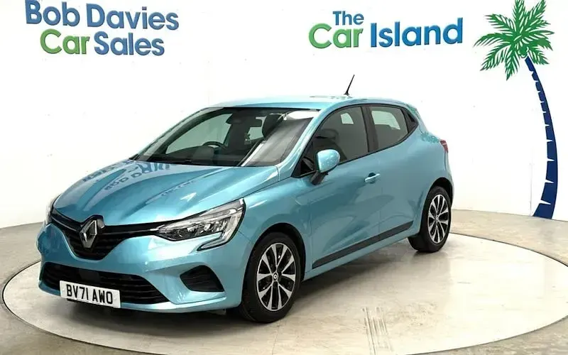 Used Renault Clio Iconic 90 HP (66 kW) 2021 Blue Hatchback