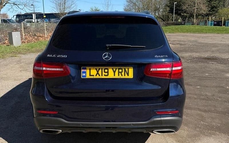Used Mercedes GLC250 AMG 211 HP (155 kW) 2019 Estate