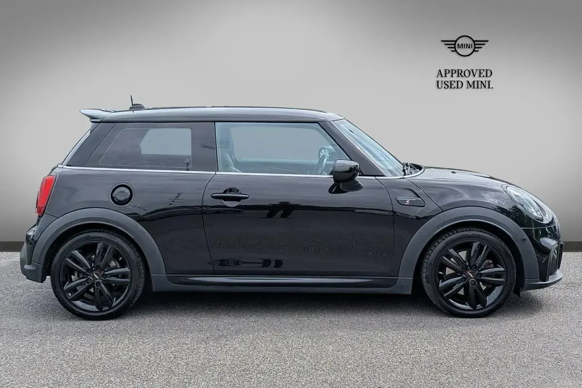 Used Mini Cooper S Hatch 176 HP (129 kW) 2021 Black Hatchback