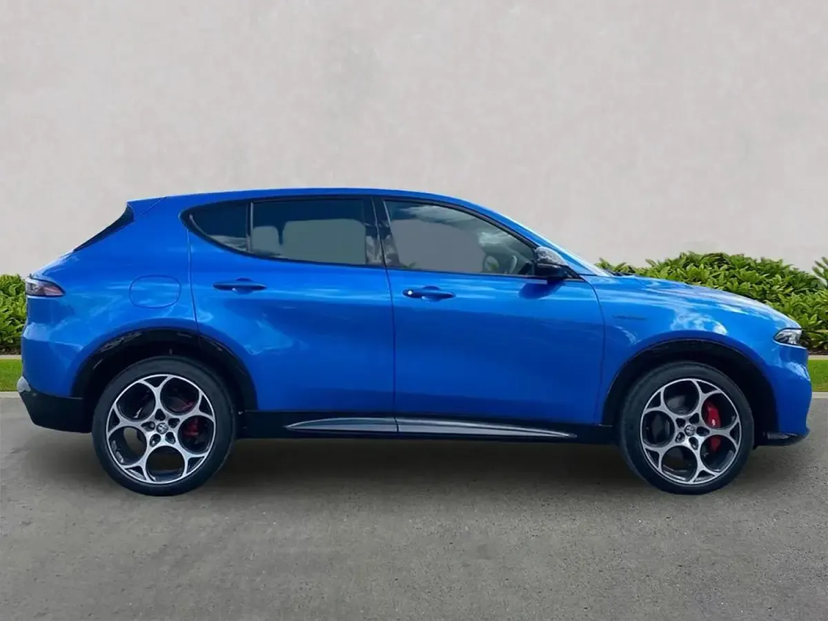 New Alfa Romeo Tonale Sprint 160 HP (117 kW) 2025 Blue SUV