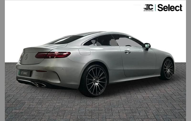 Used Mercedes E300 AMG Line Premium 245 HP (180 kW) 2017 Silver Coupe