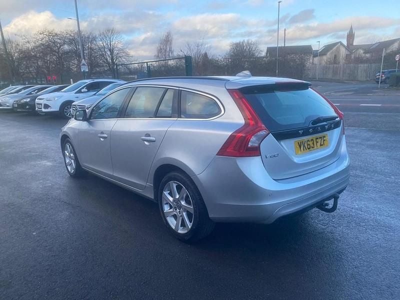 Used Volvo V60 SE 115 HP (84 kW) 2013 Silver Estate