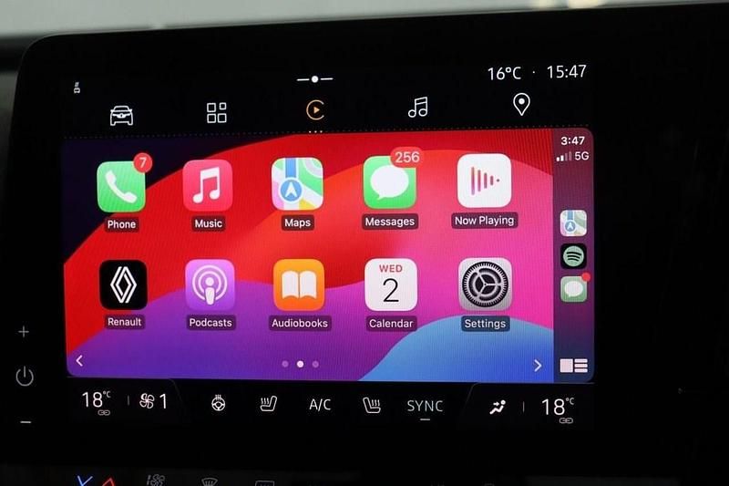 Used Renault Mégane Techno 160 kW (218 HP) 2022 Black/grey Hatchback