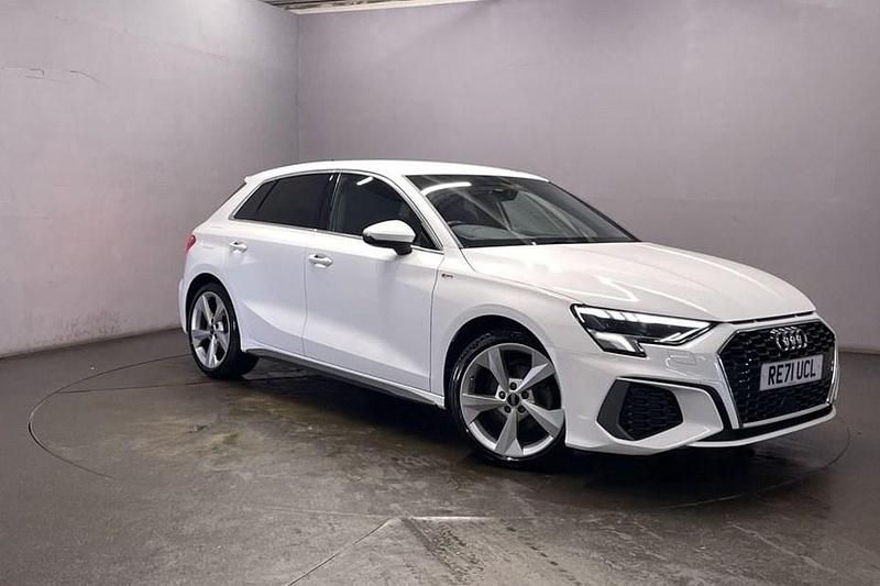 Used Audi A3 S-Line 150 HP (110 kW) 2021 White Sedan