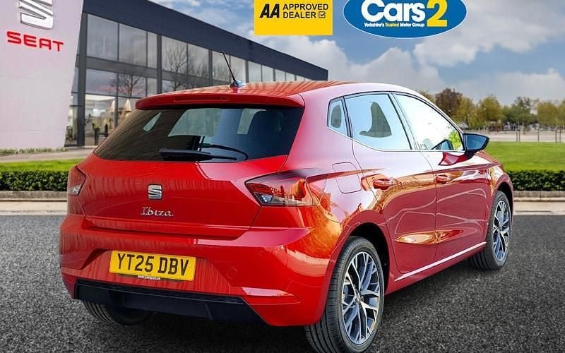 Usata Seat Ibiza XCELLENCE 116 CV (85 kW) 2025 Rosso Utilitaria