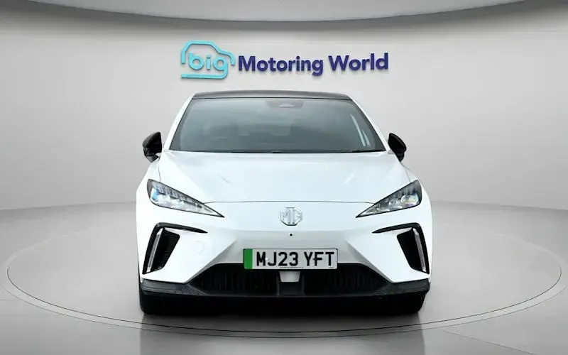 Used MG MG4 EV Trophy 150 kW (204 HP) 2025 Hatchback