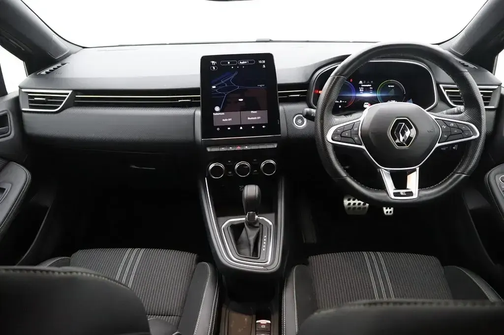 Used Renault Clio V Engineered 2023 Grey Hatchback