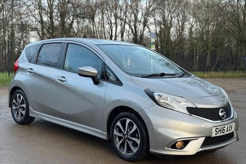 Used Nissan Note N-TEC 80 HP (58 kW) 2016 Silver Hatchback