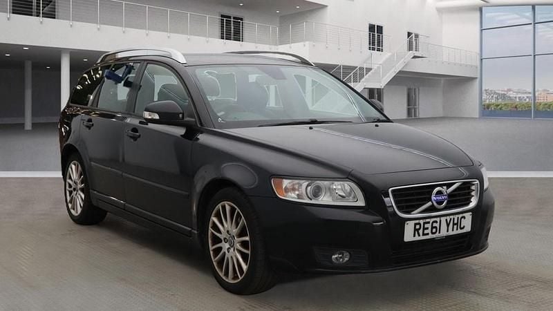 Black Used 2011 Volvo V50 SE Lux Estate | £3,195 (Good price) - Image 1/4