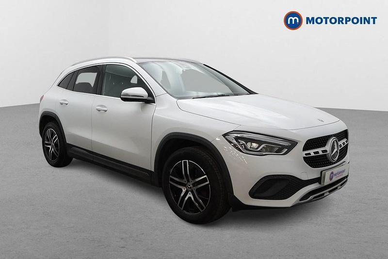 Used Mercedes GLA200 163 HP (119 kW) 2021 White SUV
