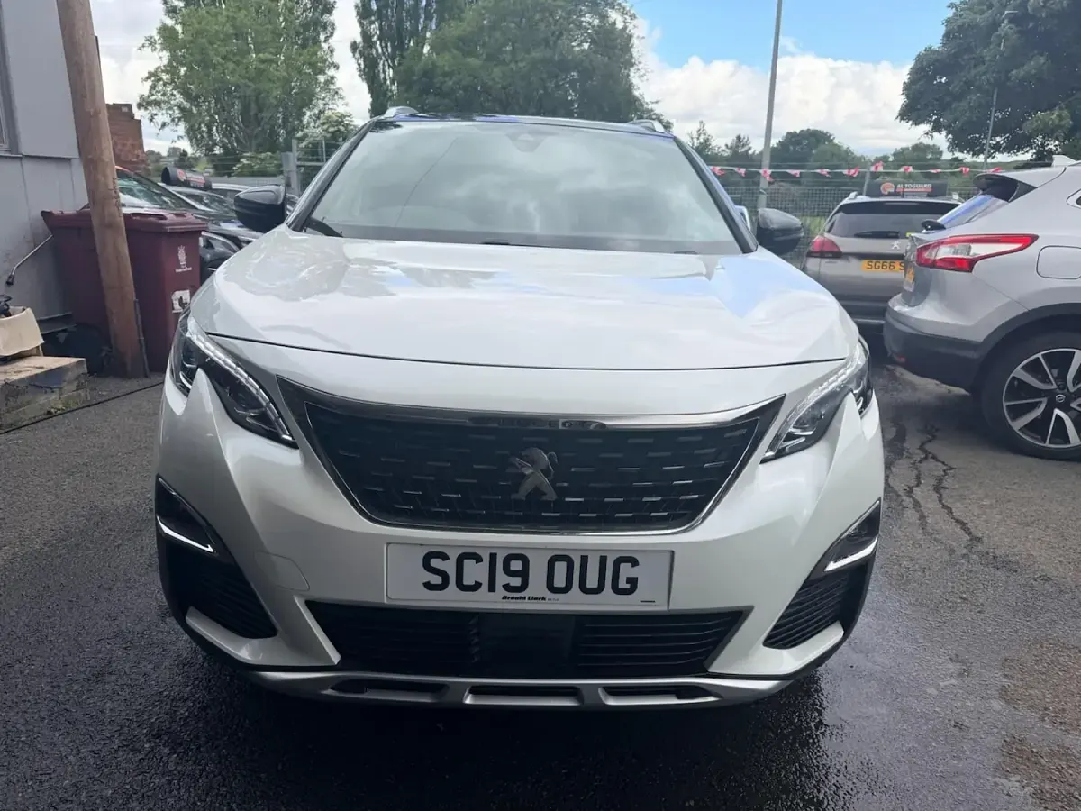 Used Peugeot 3008 GT-line 2019 White SUV