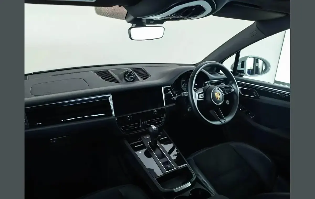 Used Porsche Macan GTS 434 HP (319 kW) 2024 Grey SUV