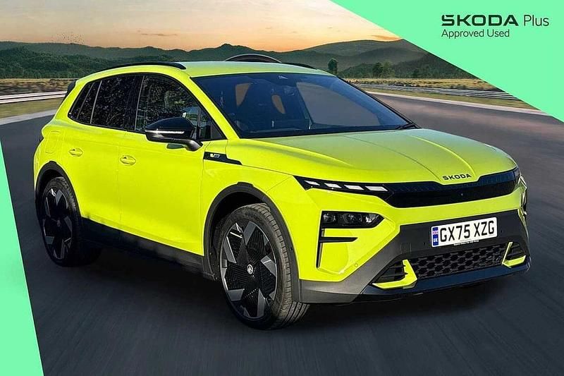Hyper green Used 2025 Skoda Elroq vRS SUV | £39,085 (Fair price) - Image 1/4