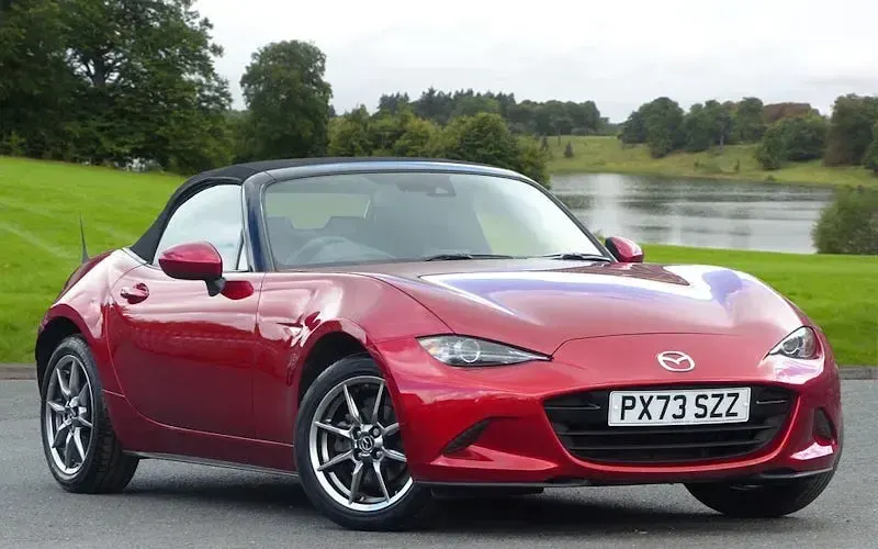 Usado Mazda MX5 Exclusive-Line 132 CV (97 kW) 2026 Descapotable