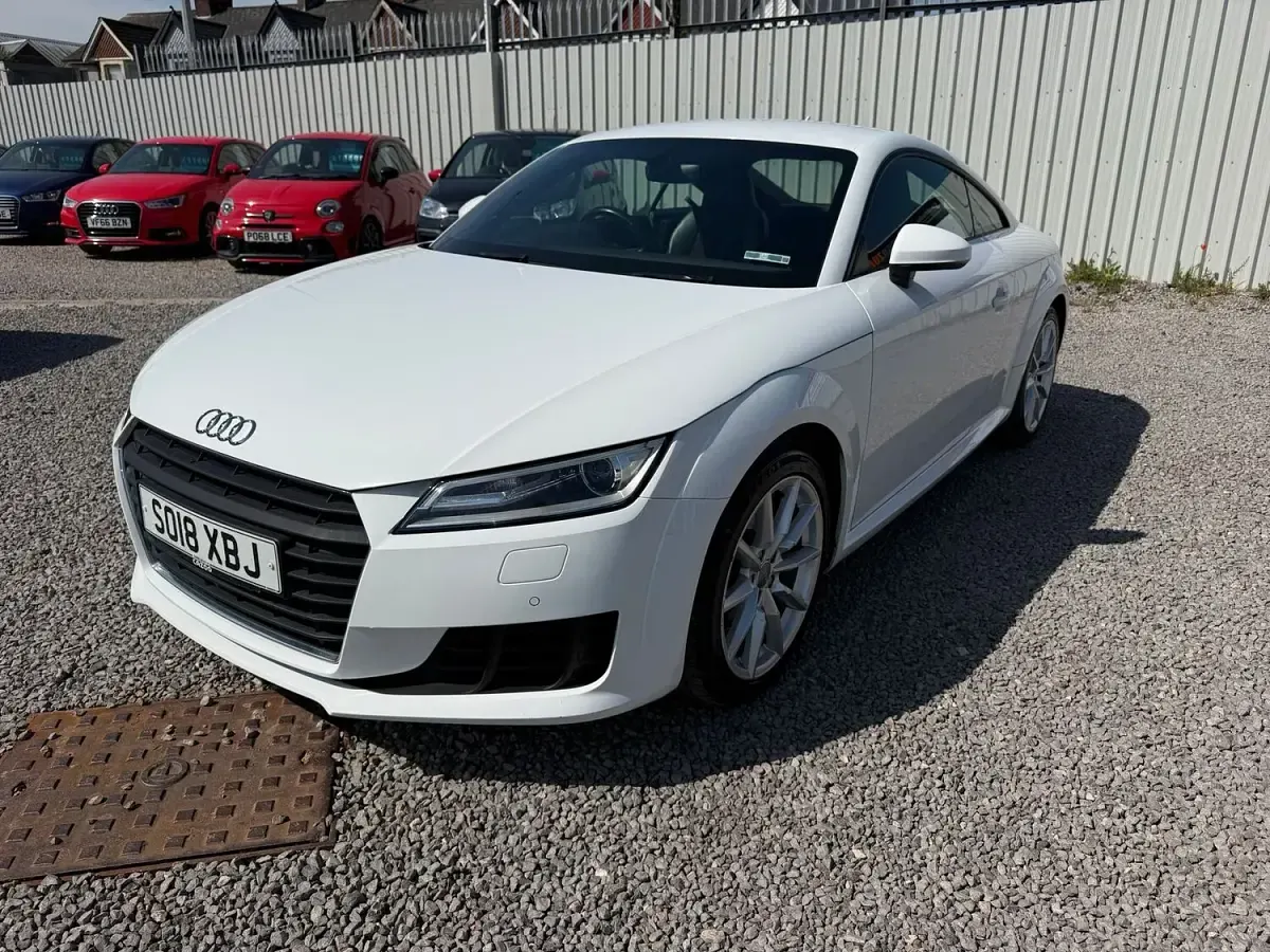 Used Audi TT Sport 180 HP (132 kW) 2018 White Coupe
