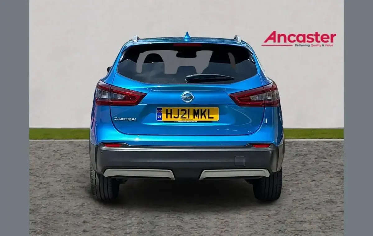 Used Nissan Qashqai N-Motion 155 HP (114 kW) 2021 Blue SUV