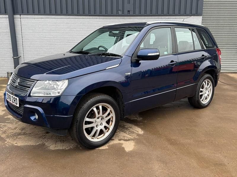 Used Suzuki Grand Vitara SZ-T 2011 Blue Estate