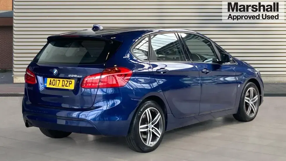 Used BMW 225 Sport Line 224 HP (164 kW) 2017 Blue