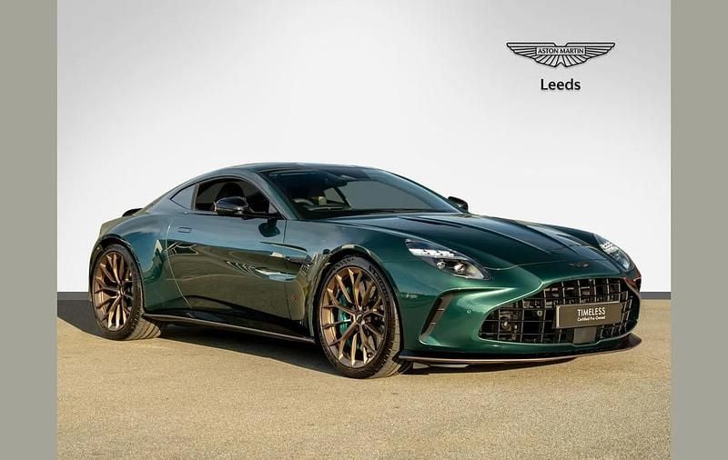 New Aston Martin V8 Vantage 670 HP (492 kW) 2025 Green Coupe
