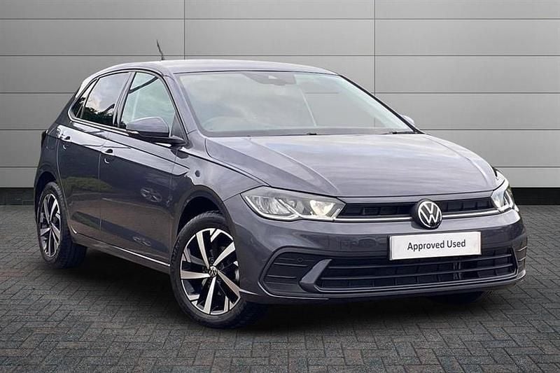 Smokey grey Used 2025 VW Polo Match Hatchback | £20,450 (Fair price) - Image 1/3