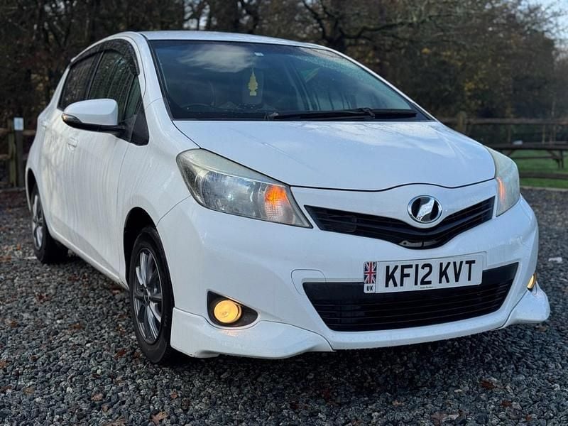 Used Toyota Yaris 2025 White Hatchback