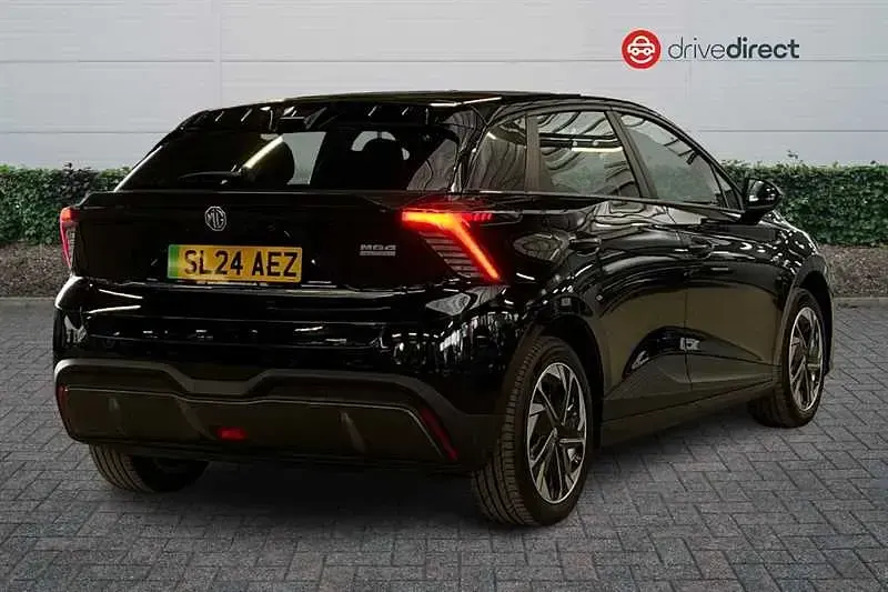 Used MG MG4 EV SE 2024 Black Hatchback