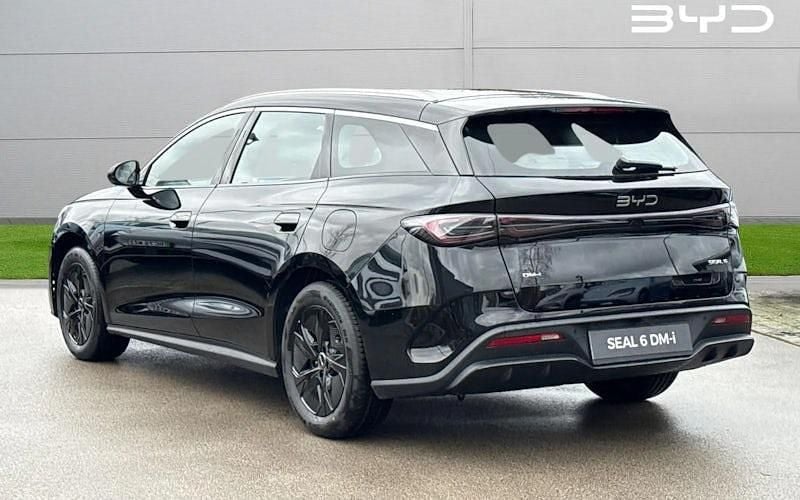 New BYD Seal Boost 184 HP (135 kW) 2026 Black Estate