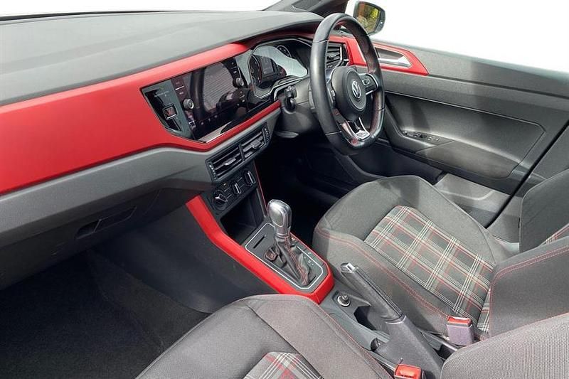 Used VW Polo GTI 200 HP (147 kW) 2019 White Hatchback