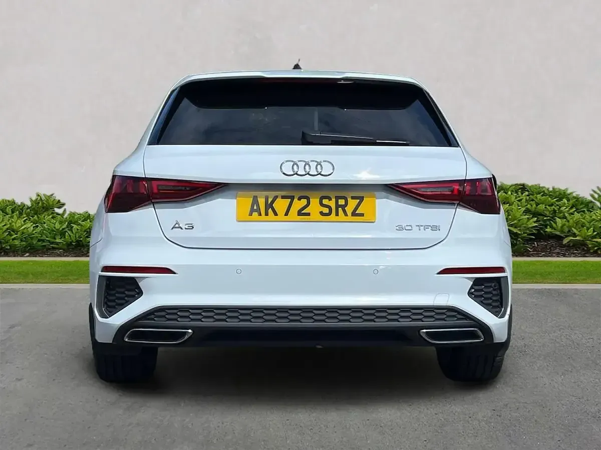 Used Audi A3 Sportback S-Line 110 HP (80 kW) 2022 White Hatchback