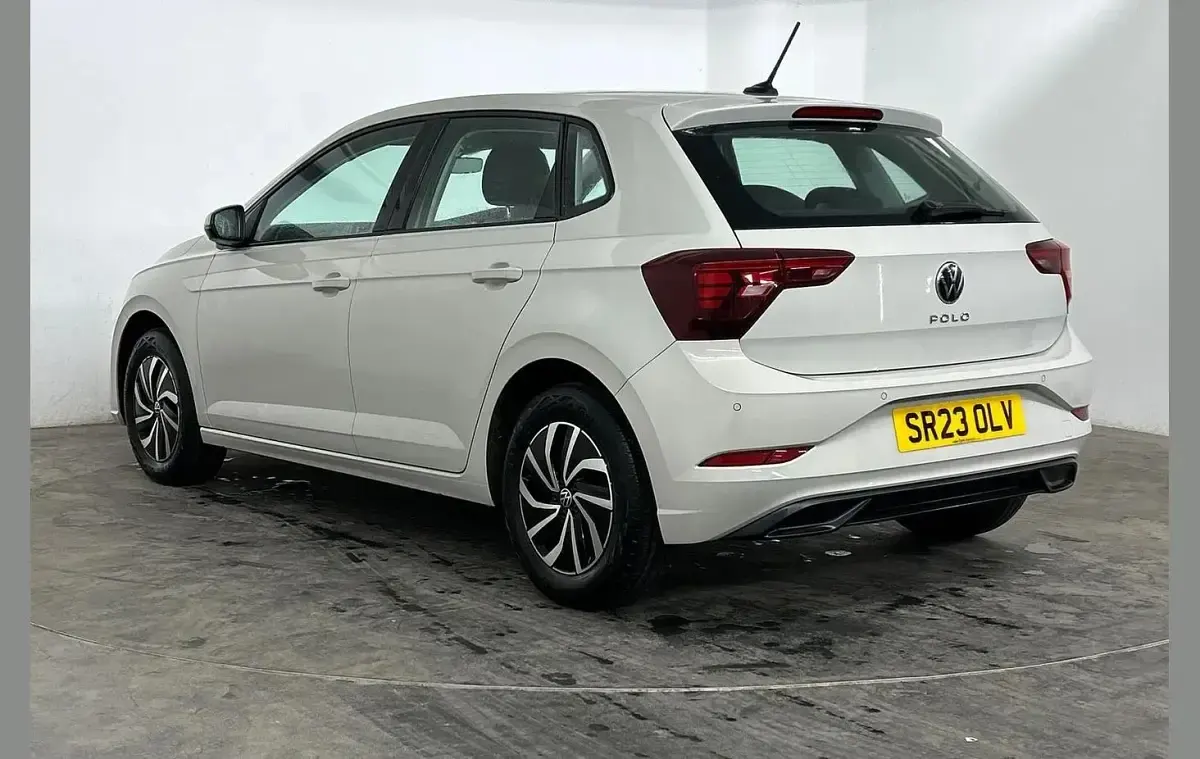 Used VW Polo Life 95 HP (69 kW) 2023 Grey Hatchback