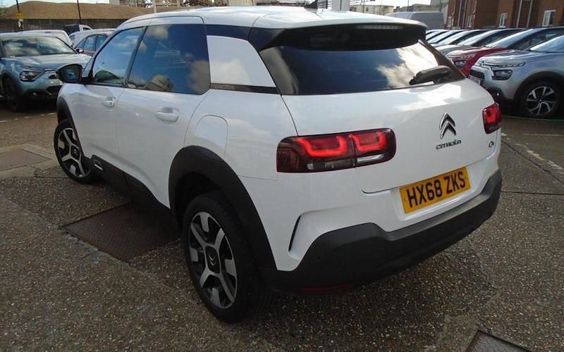 Used Citroën C4 Cactus Flair 110 HP (80 kW) 2020 Hatchback