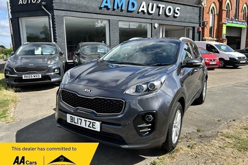 Silver Used 2017 Kia Sportage 2 SUV | £7,495 (Fair price) - Image 1/1