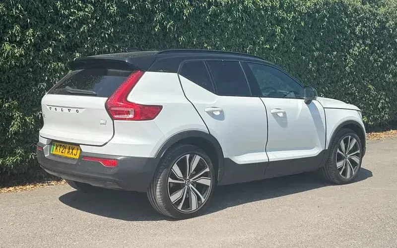 Used Volvo XC40 300 kW (408 HP) 2021 SUV