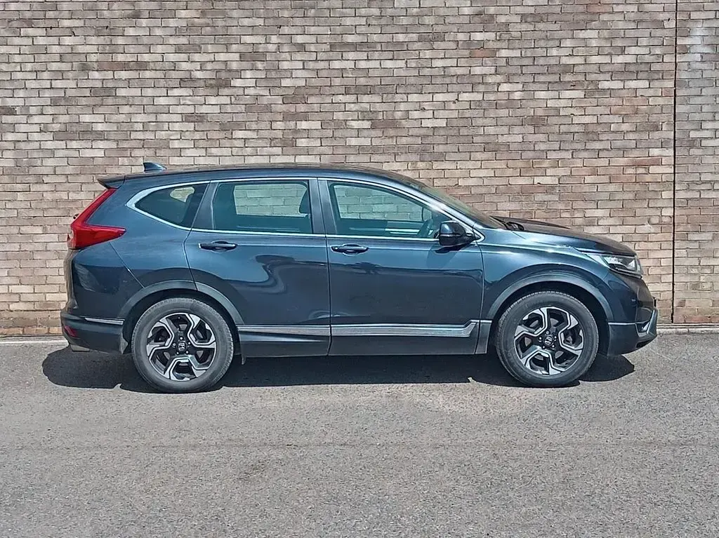 Used Honda CR-V SE 173 HP (127 kW) 2019 Blue SUV