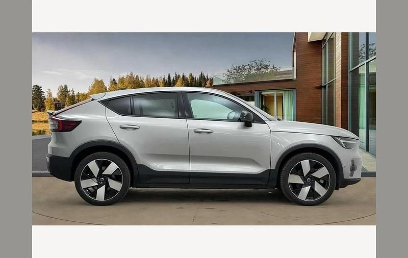 Used Volvo C40 Ultimate 169 kW (231 HP) 2022 Silver SUV
