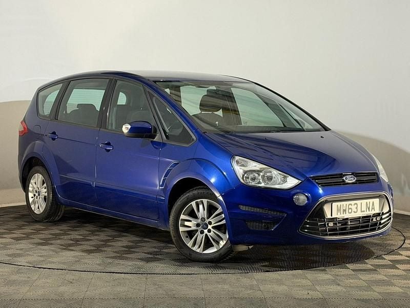 Used Ford S-MAX Zetec 140 HP (102 kW) 2013 Blue MPV