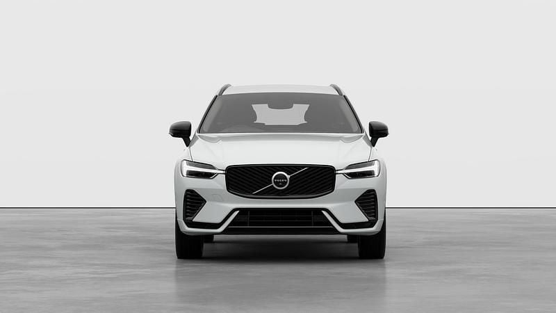 New Volvo XC60 Plus 334 HP (245 kW) 2026 Ice white SUV