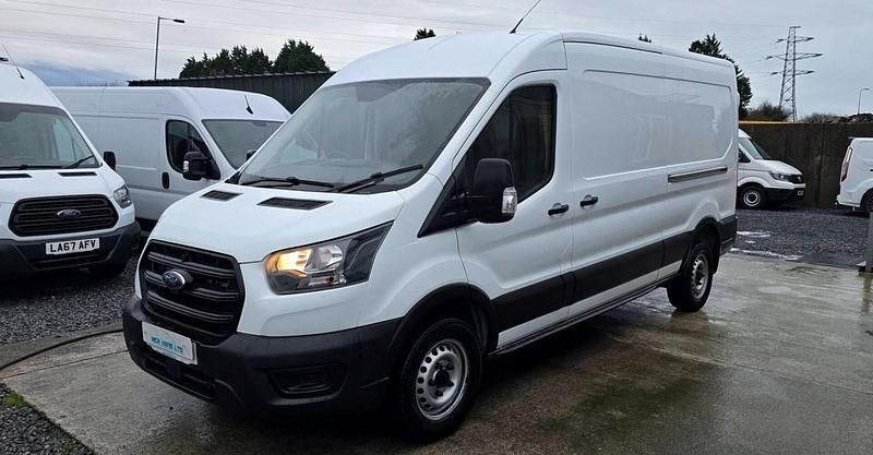 Used Ford Transit 130 HP (95 kW) 2021 White Van